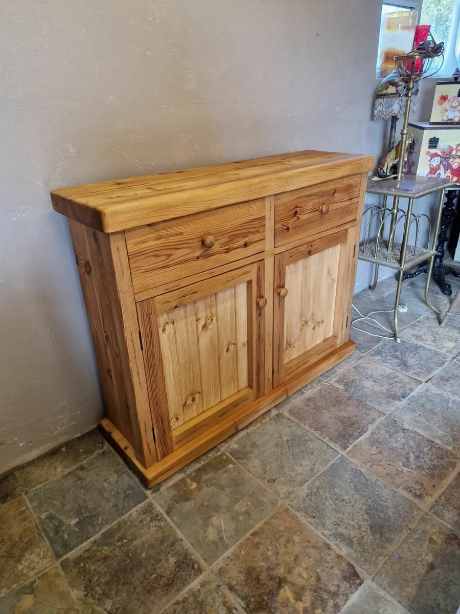 Vintage reclaimed pine sideboard, press - Image 4