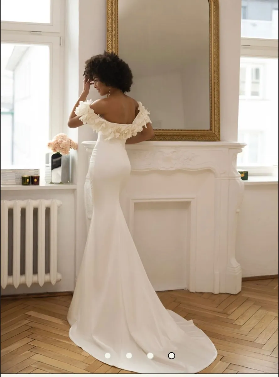 Wedding Dress - Image 4