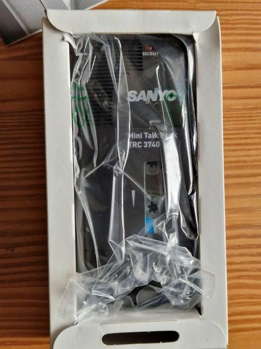Sanyo TRC-3740 Portable Dictation Recorder, NEW - Image 2