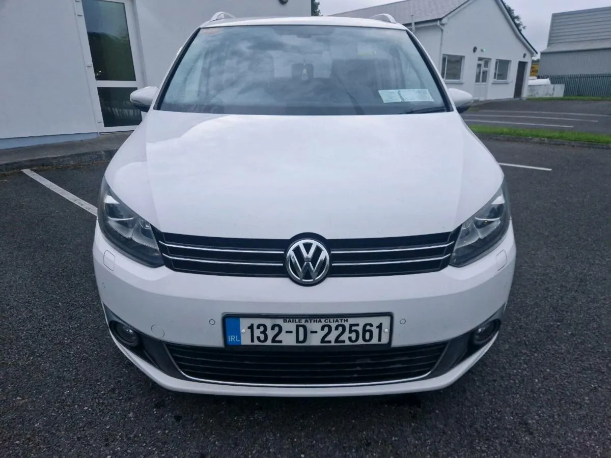 132 VW TOURAN 7SEATER AUTO HIGH SPEC €8750 - Image 2