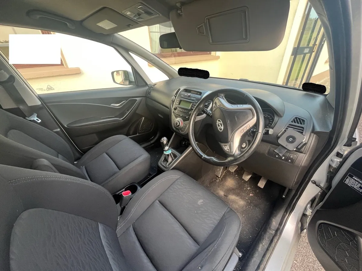 Car For Sale - Image 4