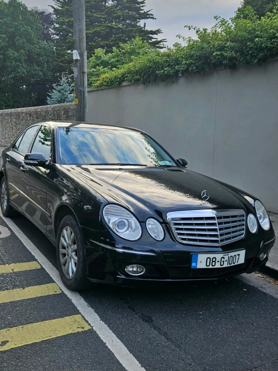 2008 Mercedes E220 diesel - Image 2