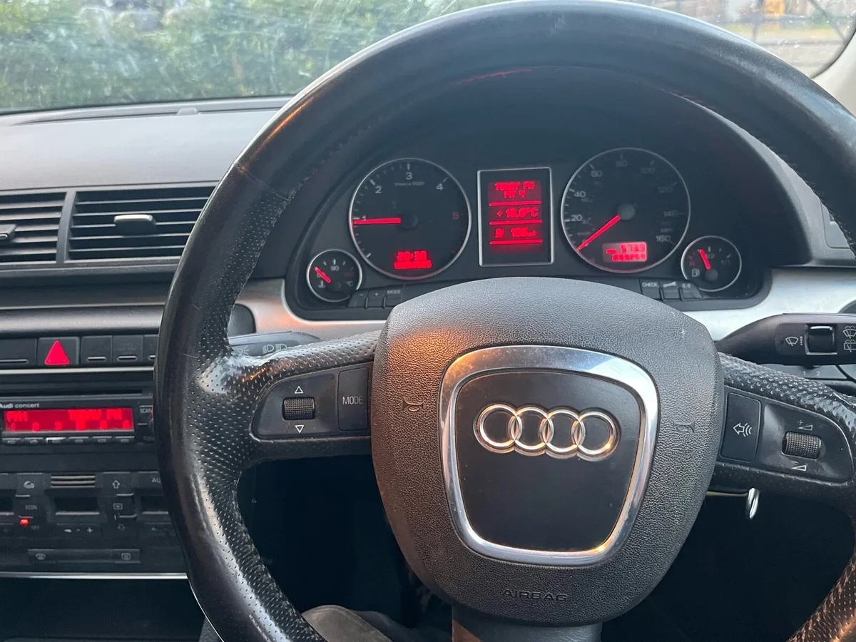 Audi a4 avant - Image 2