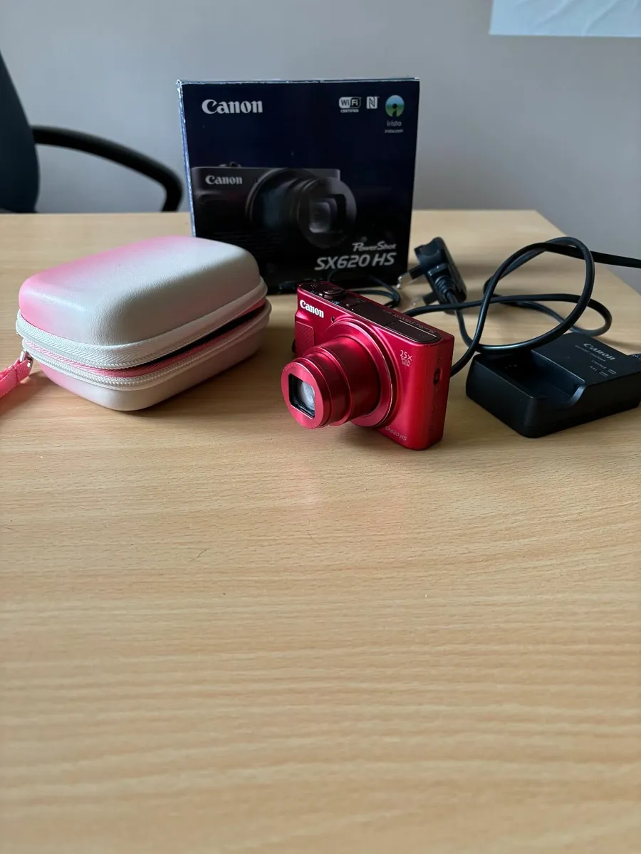 Canon PowerShot SX620 HS Digital Camera - Image 1