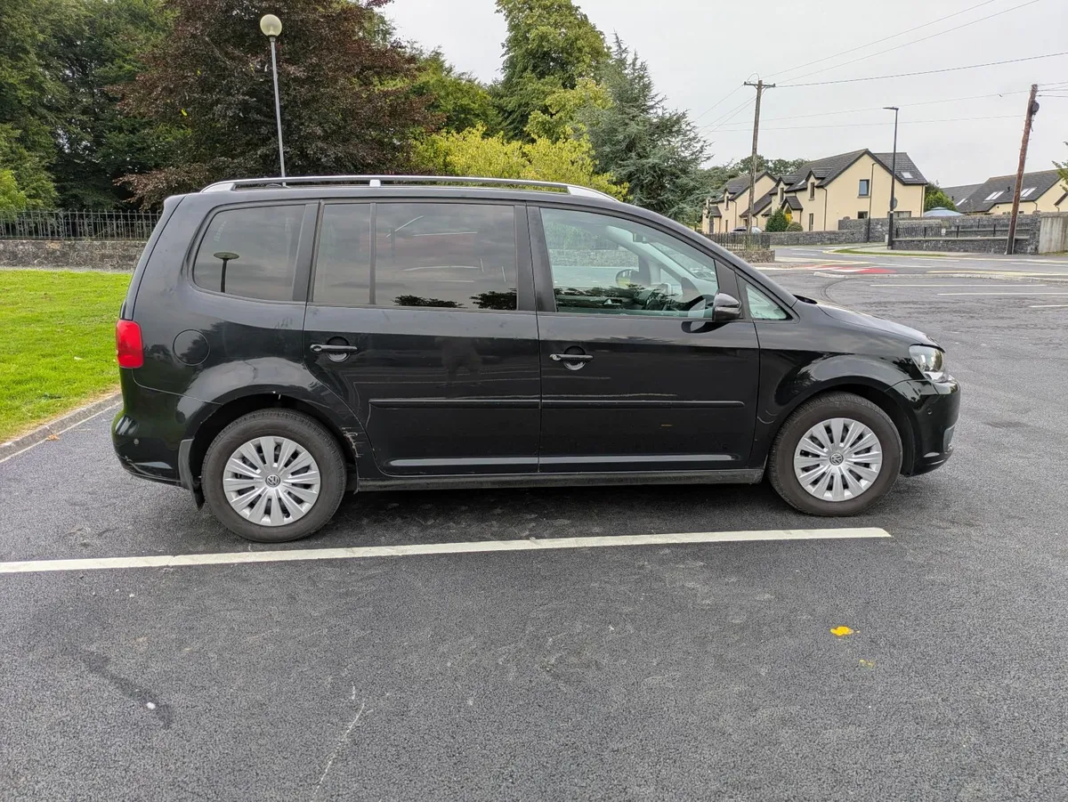 Volkswagen Touran 2012 1.6D 7-SEATER - Image 2