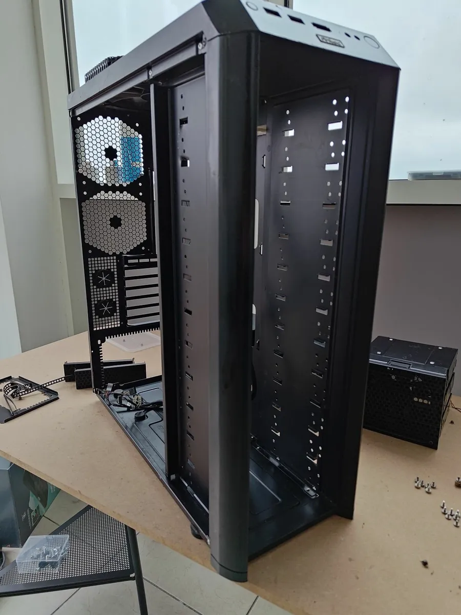 Antec 1200 PC Case - Image 3