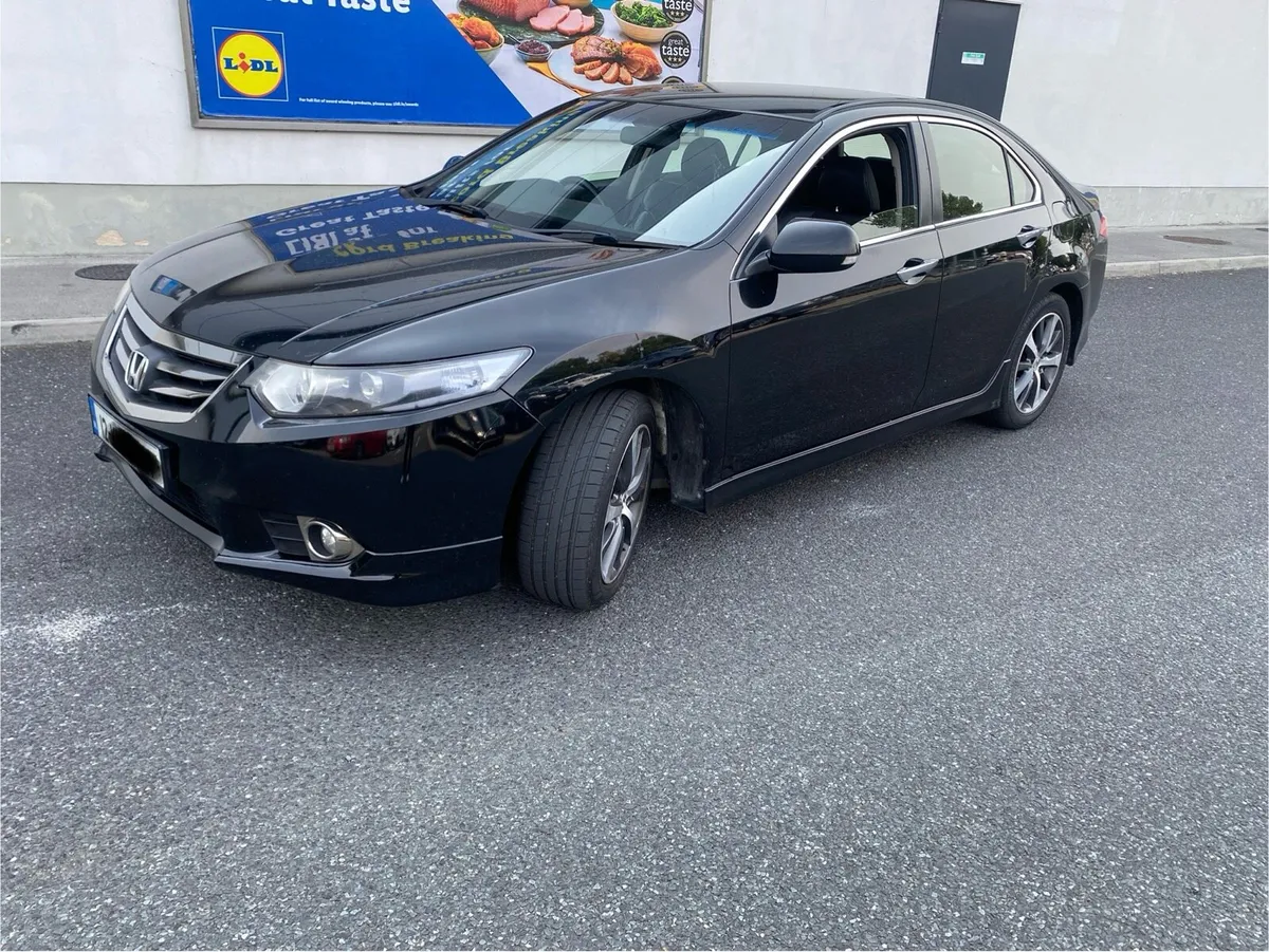 12 Honda Accord 2L Petrol new NCT & Tax - Image 3
