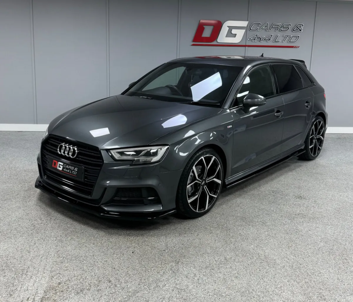 2019 Audi A3 1.6 30 TDI 116 S line Hatchback - Image 3