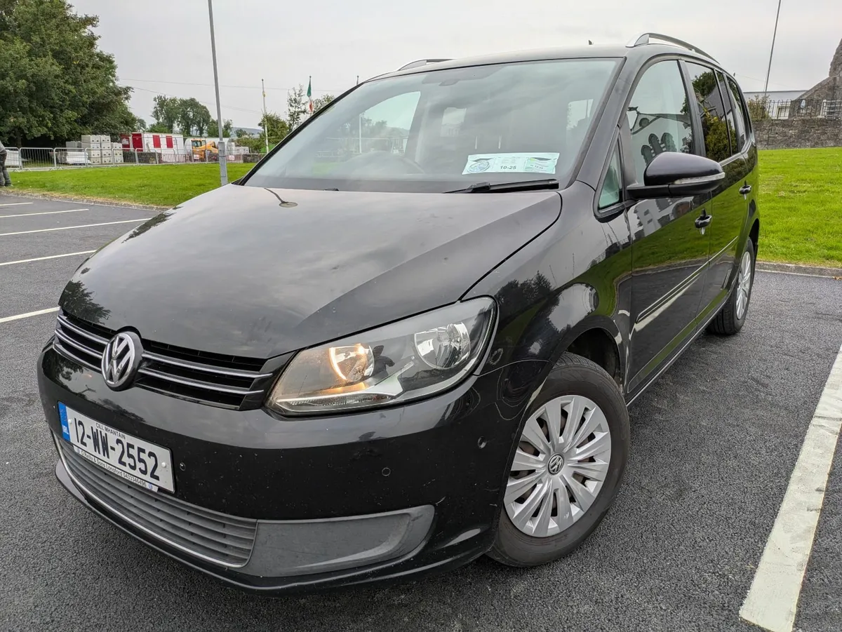 Volkswagen Touran 2012 1.6D 7-SEATER - Image 1