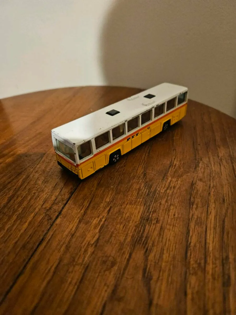 Corgi Majorette Bus - Image 2