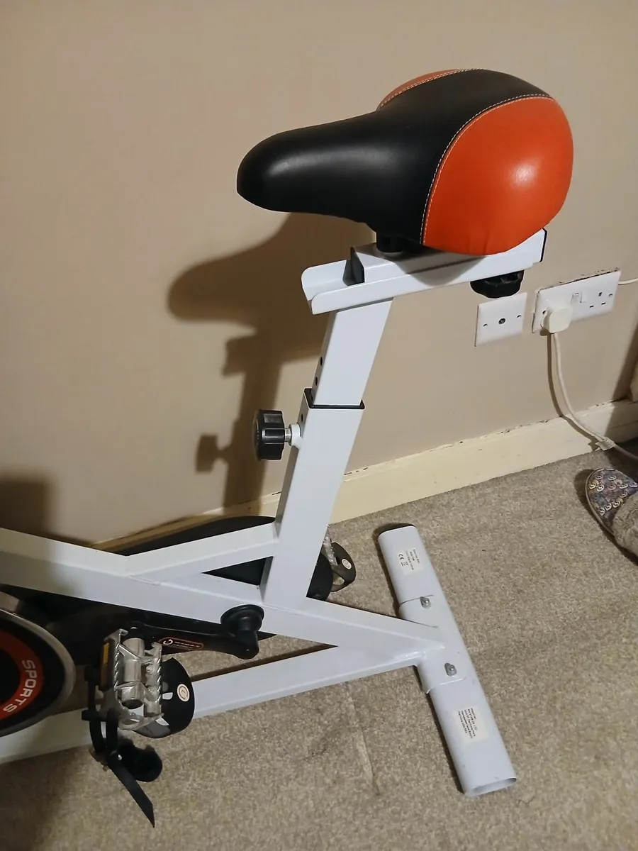 spin bike - Image 3