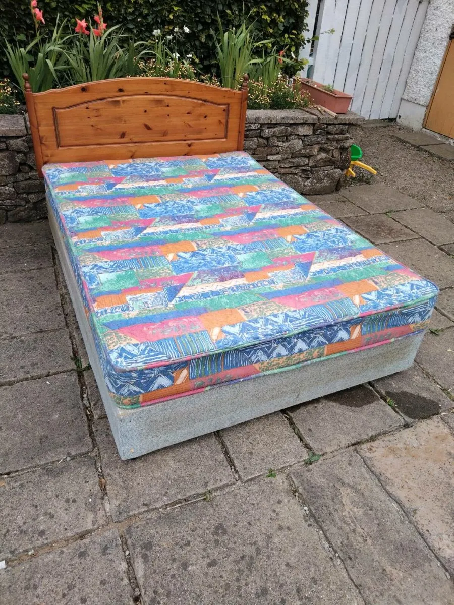 Pine Bed - Image 2