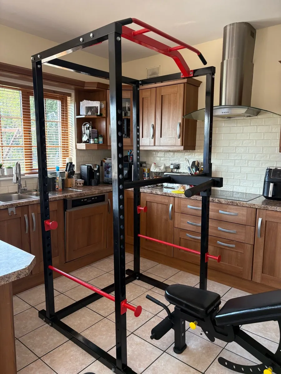 BRILLIANT GYM FULL WEIGHTLIFTING RACK TRICEP SET! - Image 4