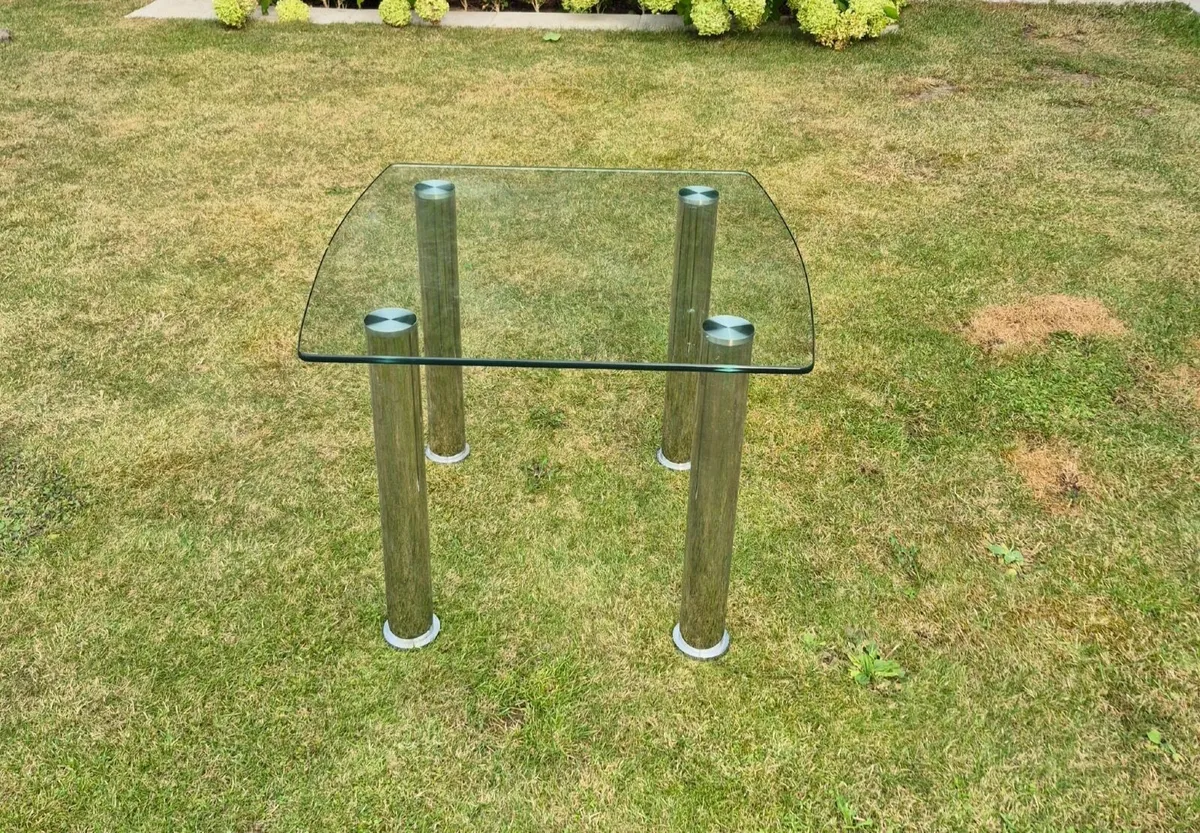 Glass coffee table - Image 2