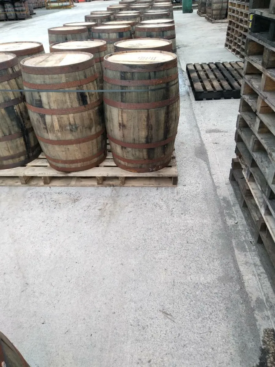 Wliskey barrels - Image 3