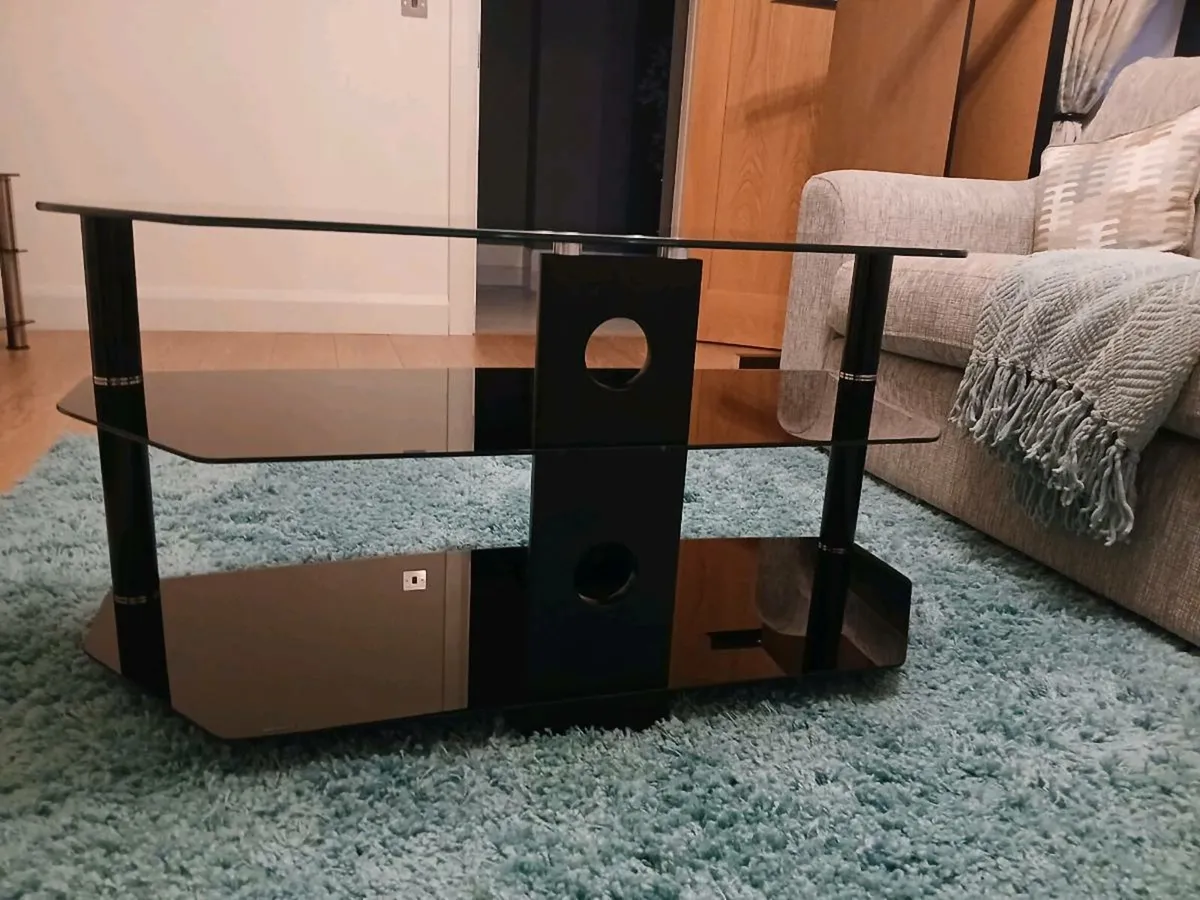 Tempered glass TV stand - Image 3