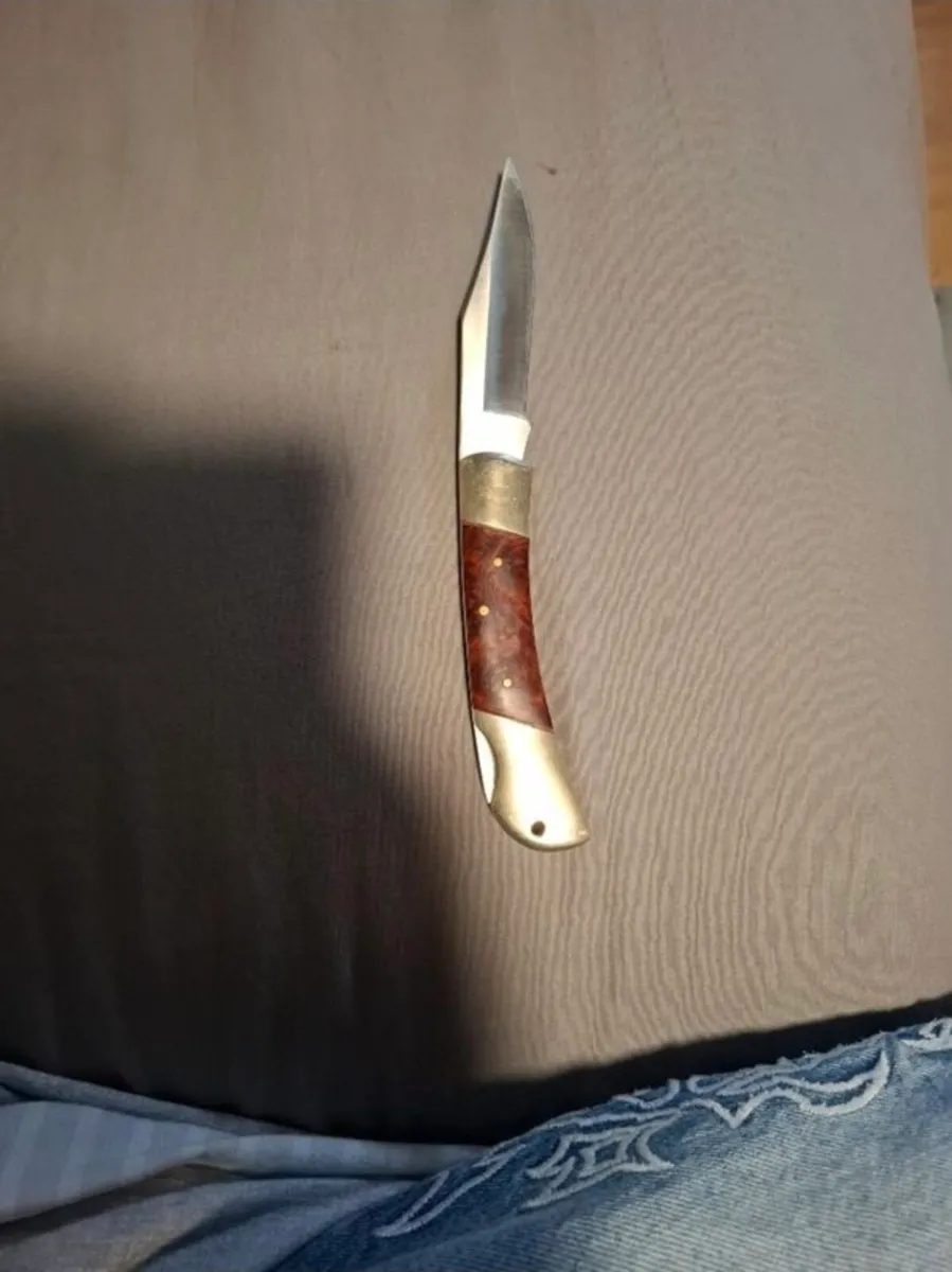 Rare folding out ww2 knife - Image 1