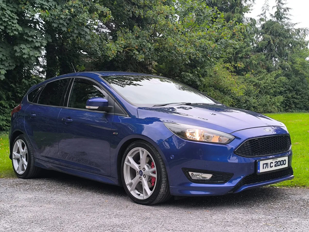 Ford Focus 2017 2.0 Tdci 150hp ST-Line - Image 2