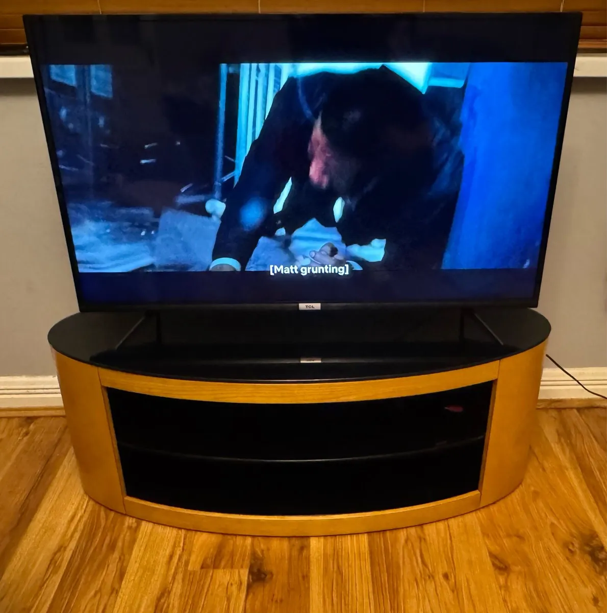 43 inch smart tv - Image 1