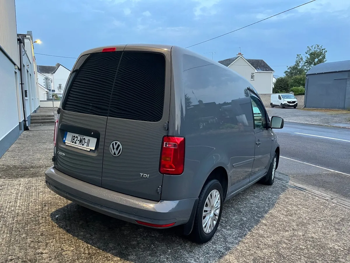 Volkswagen Caddy 2018 - Image 2