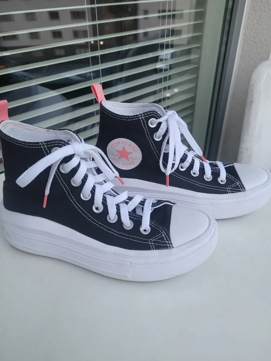 Converse - Image 2