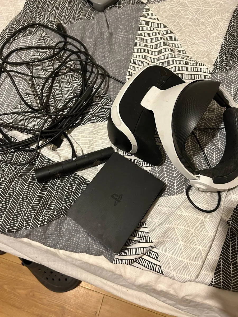 Vr headset - Image 1