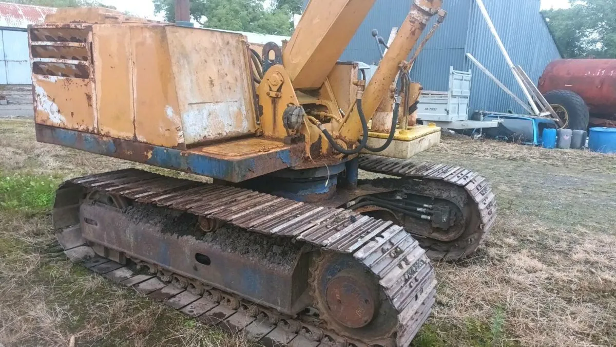 Komatsu digger - Image 2