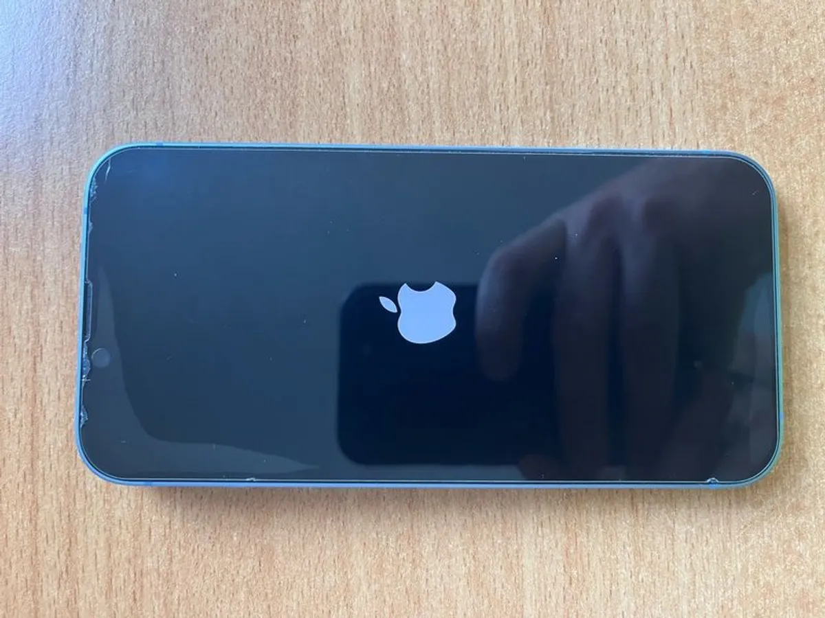 iphone 14 - Image 4