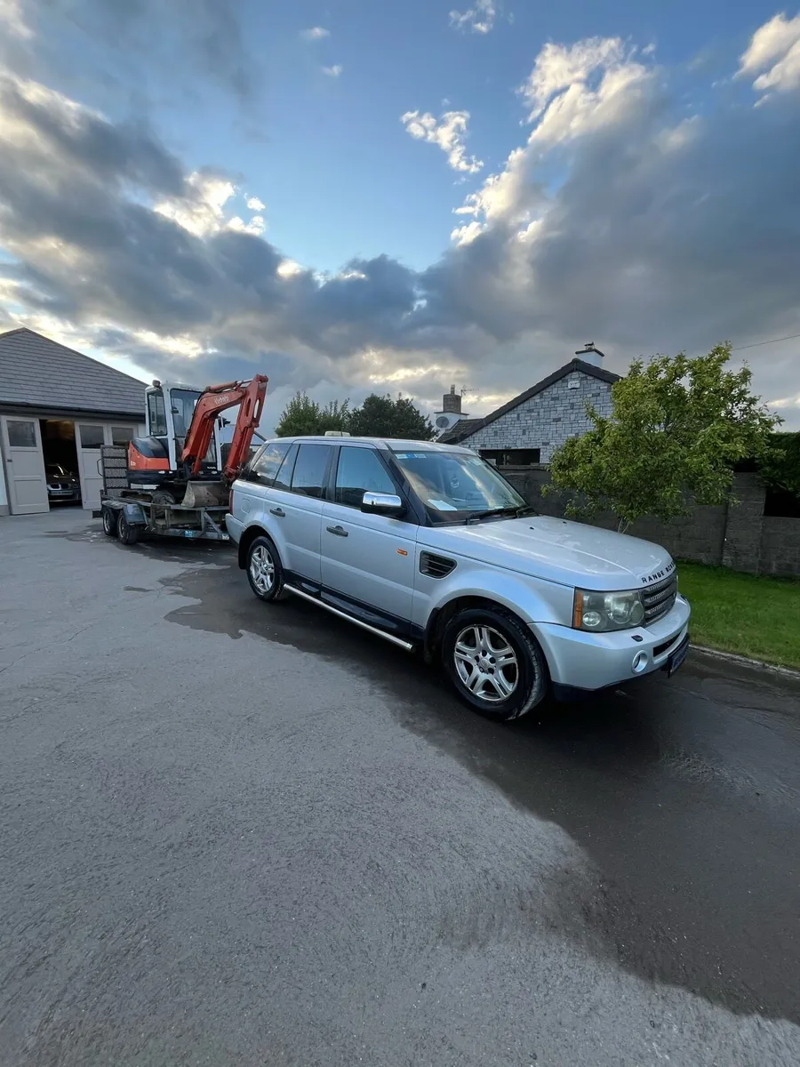 Kubota kx71-3 plus trailer and Rangerover crewcab - Image 4