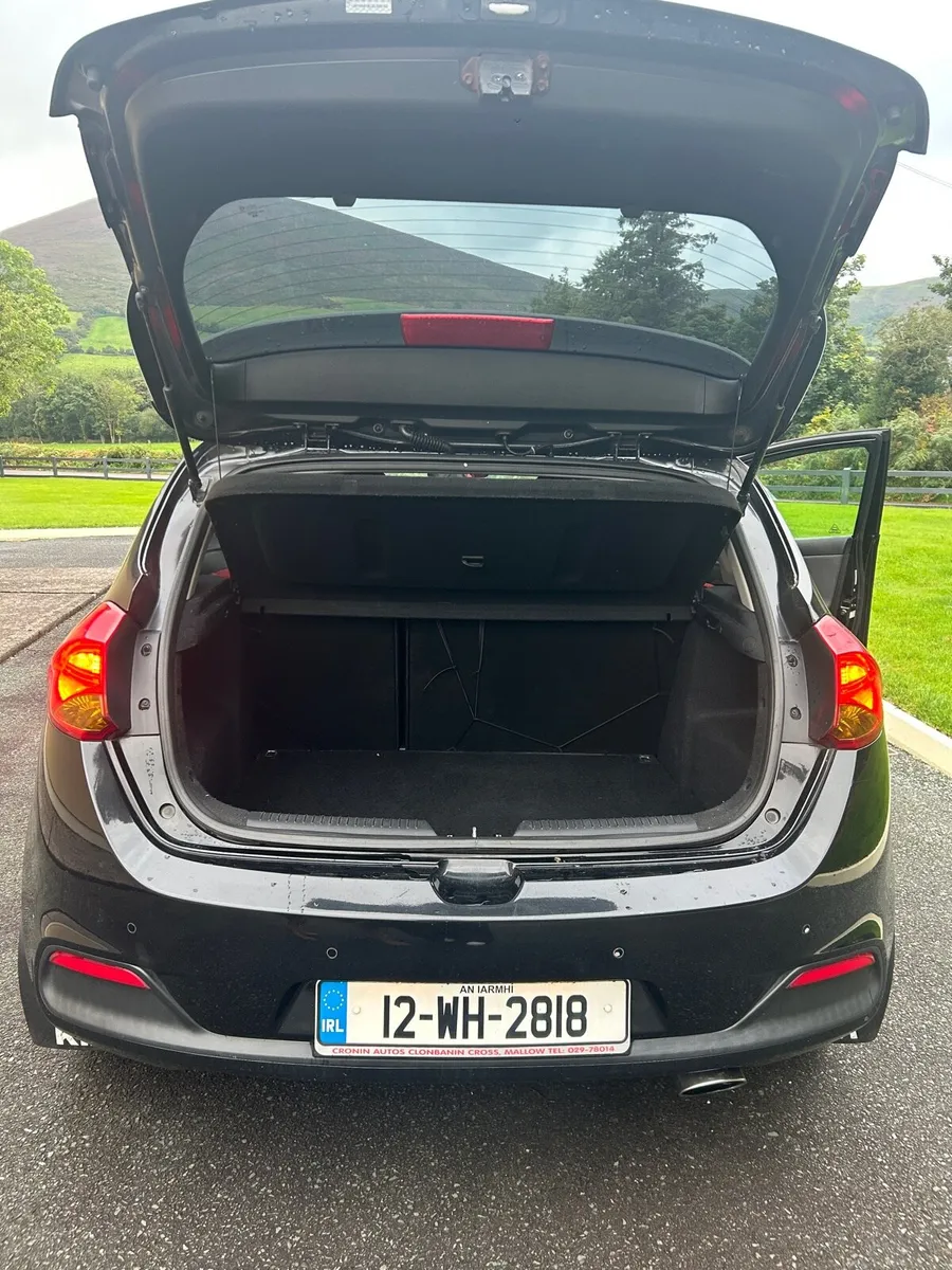 Kia Ceed - Image 4