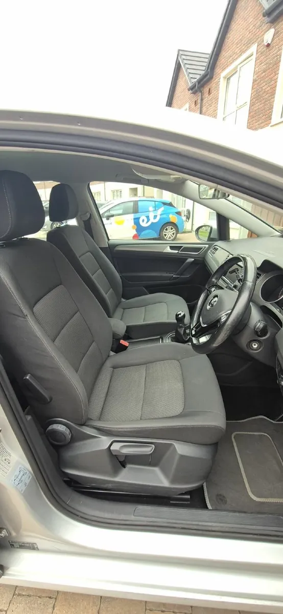 Volkswagen Golf SV CL 1.6TDI 2014 - Image 3