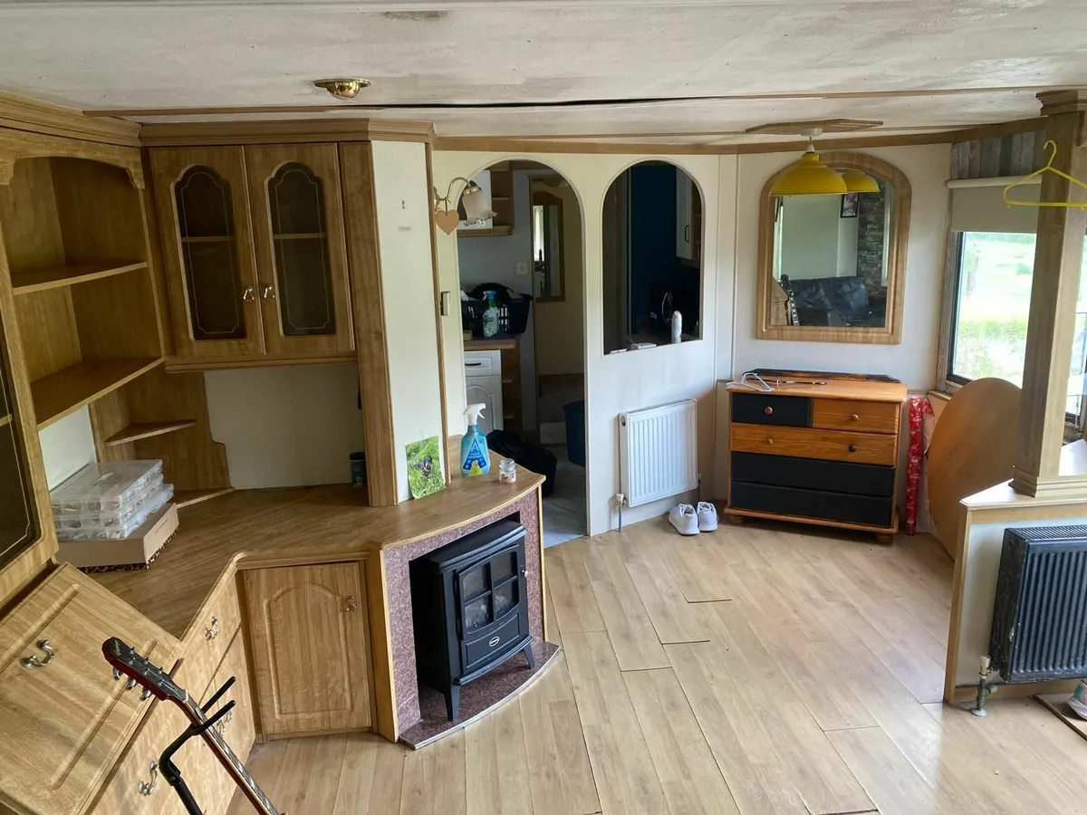 Mobile Home - Image 2