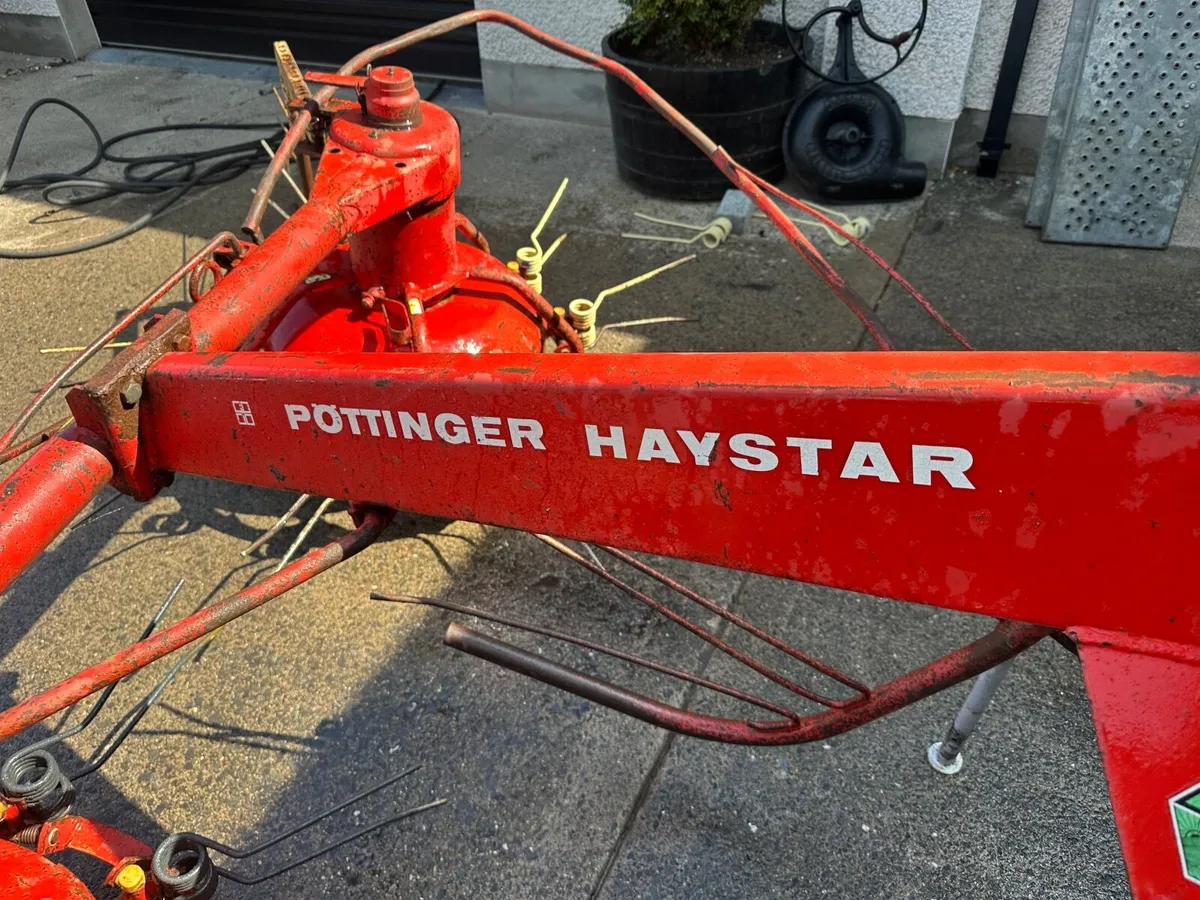 Pottinger Haystar Hay turner - Image 2