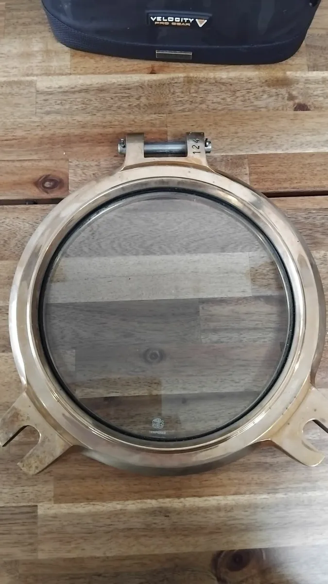 Brass Portholes no casings - Image 2