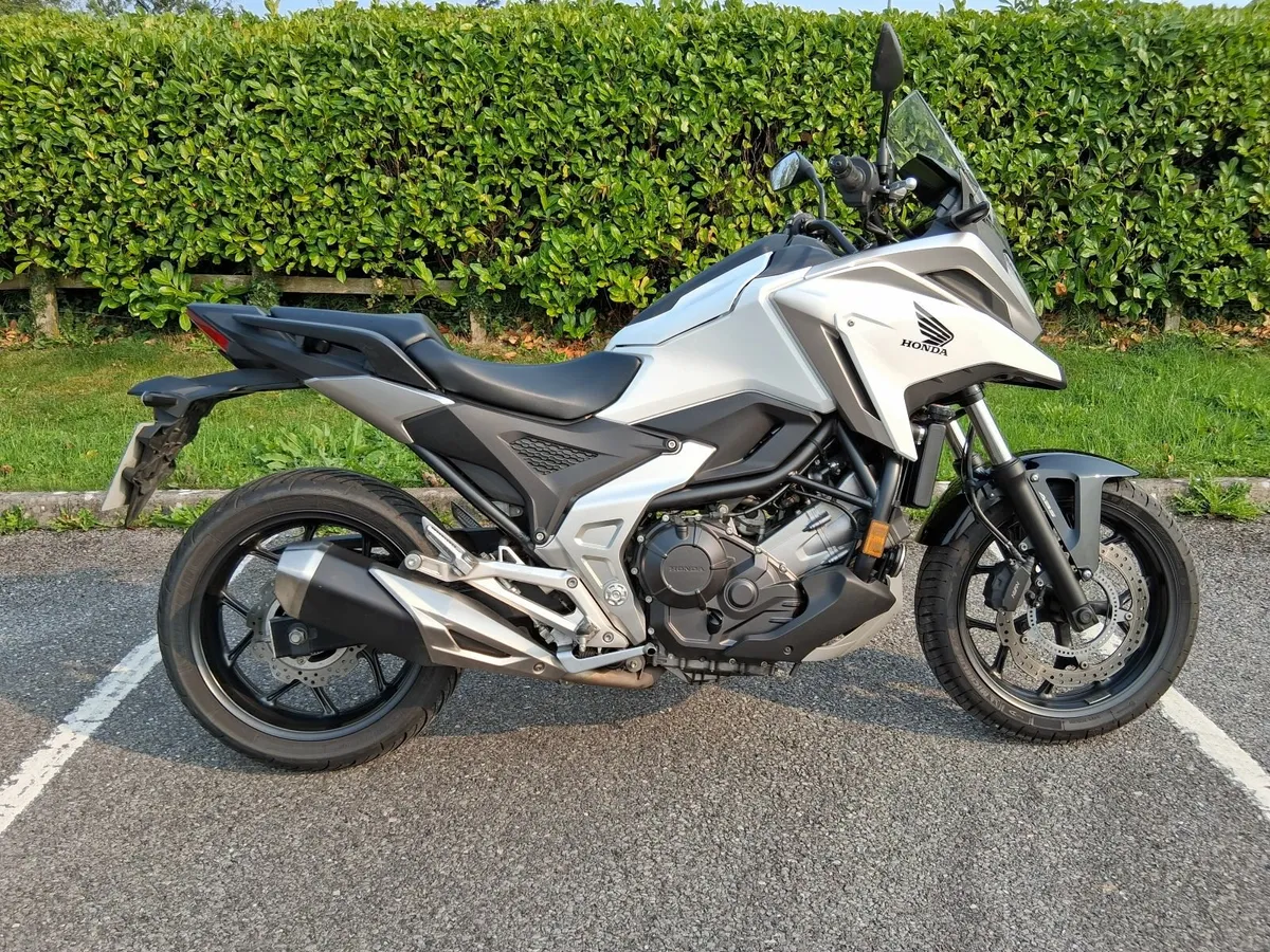 221 Honda NC750X - clean - only 12k kms - Image 1