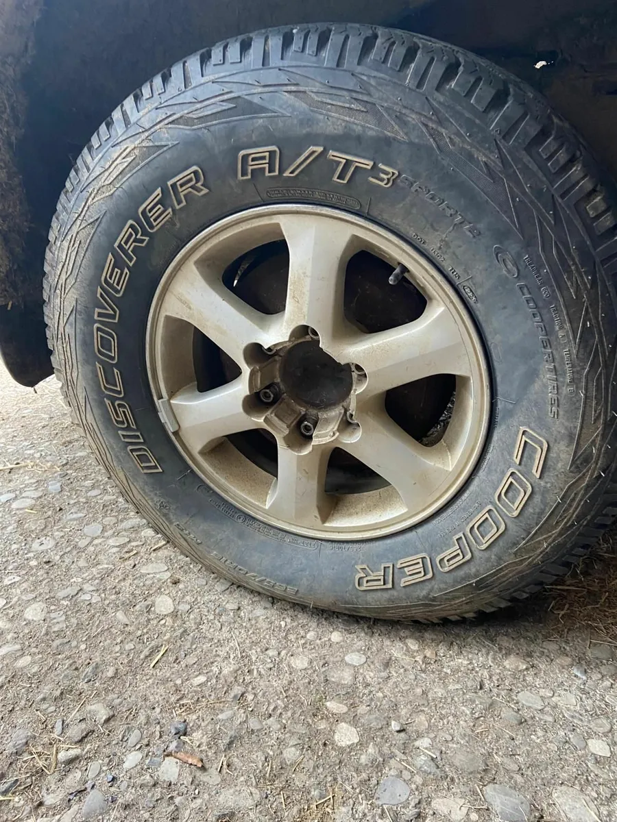 Isuzu D-Max 2010 - Image 4