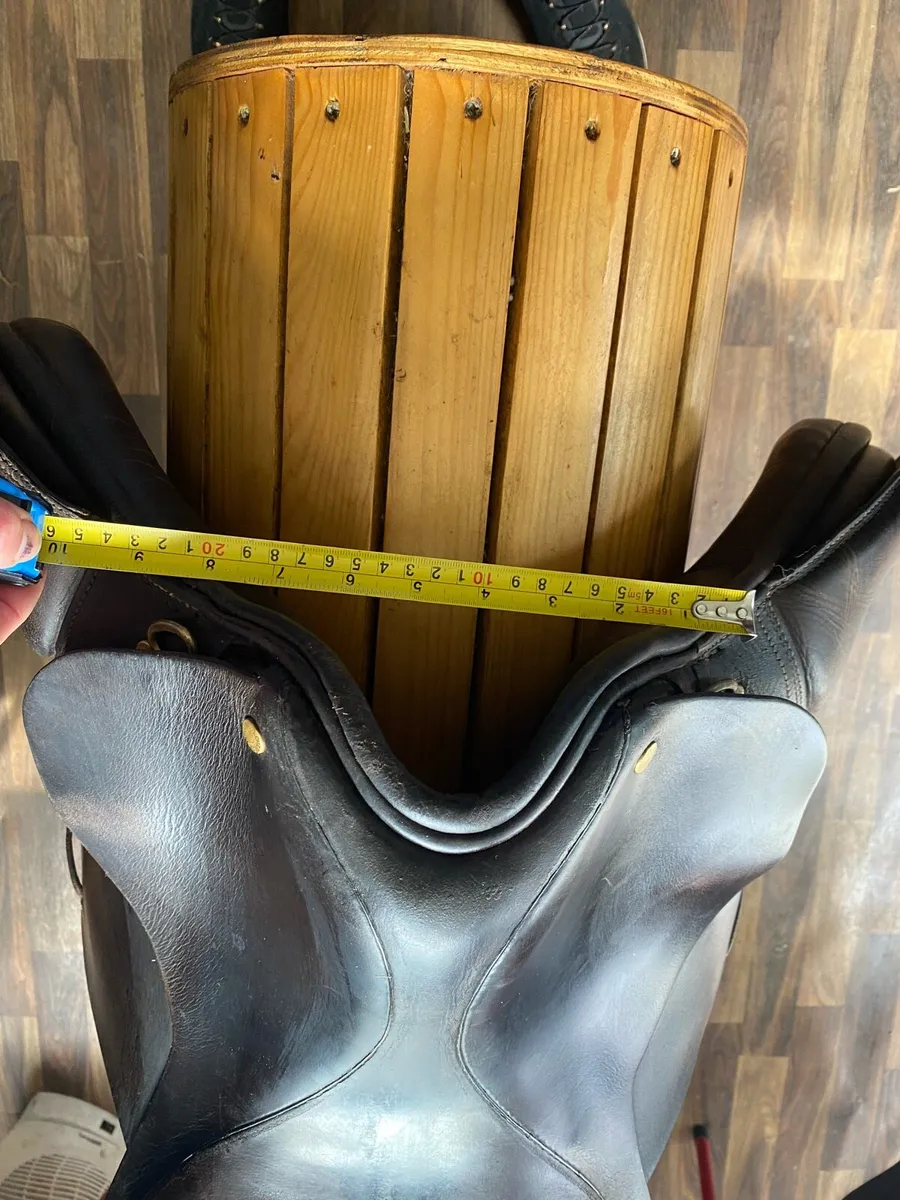 17” Charles mountford brown Leather saddle - Image 3