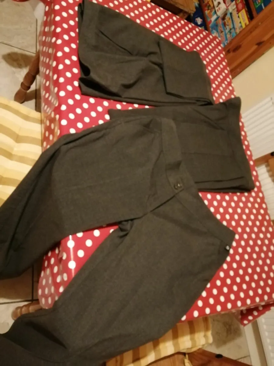 Girls Trousers waist 36 - Image 1