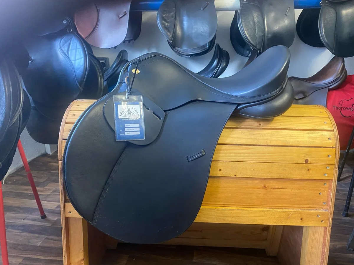 18” NEW black Leather saddle - Image 1