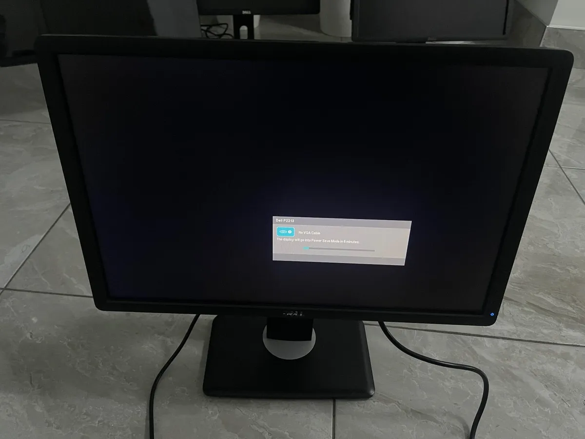 Dell monitor - Image 1