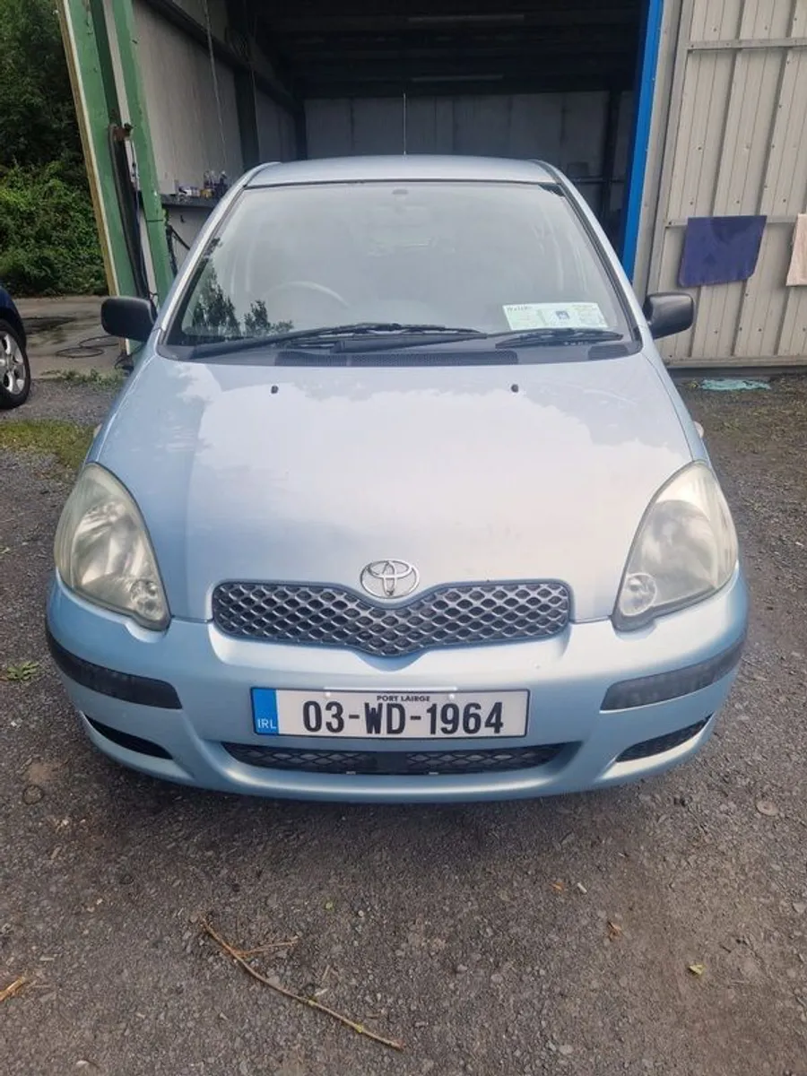 2003 Toyota Yaris - Image 1