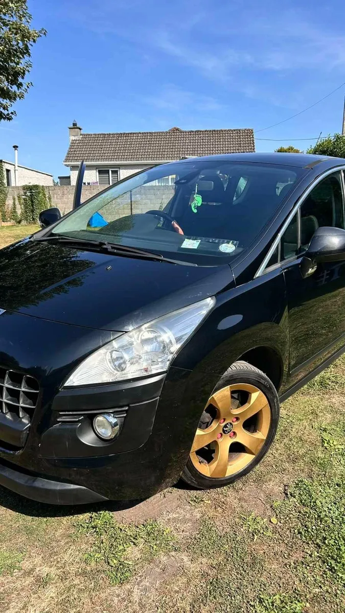 Peugeot 3008 2012 1.6 automatic - Image 1