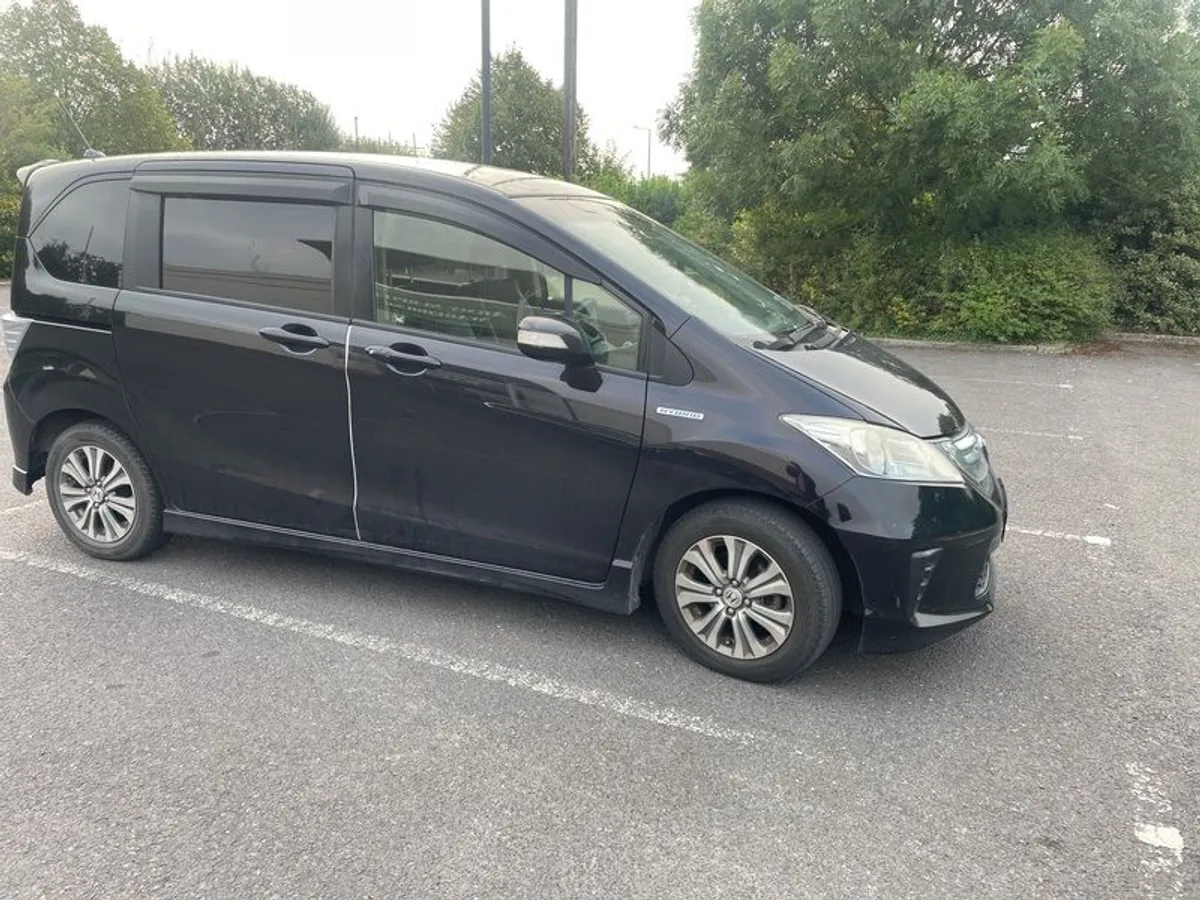 2012 Honda Freed - Image 1