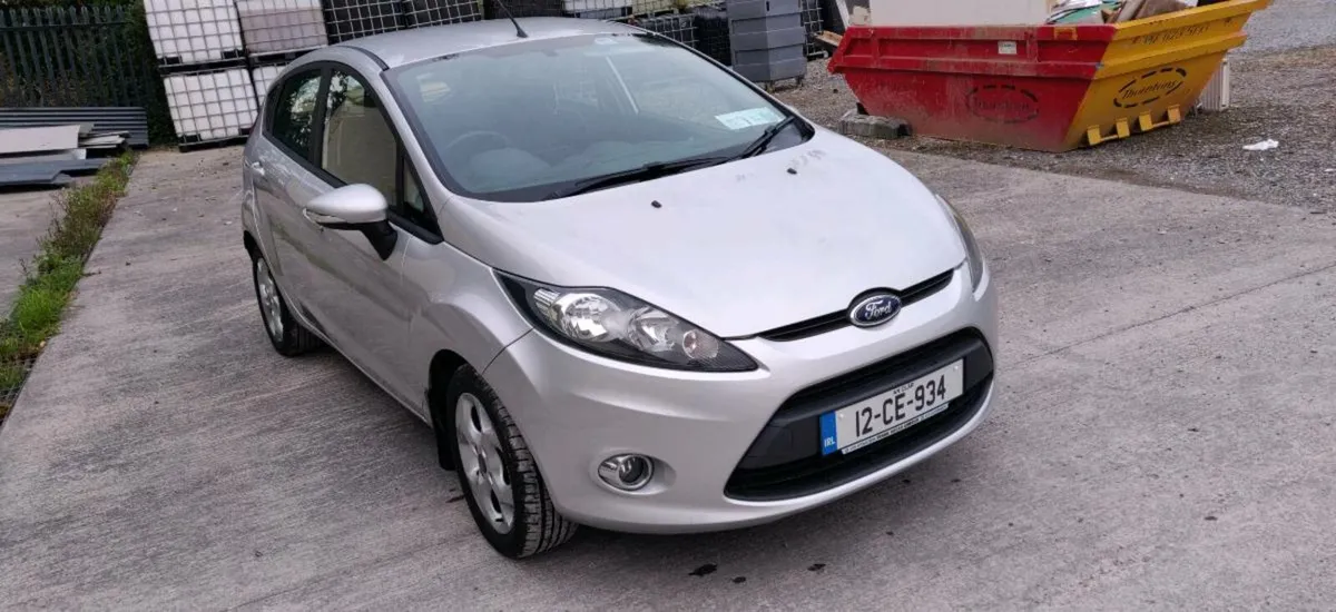 2012 Ford Fiesta 1.4 Petrol automatic €6750 Only - Image 1