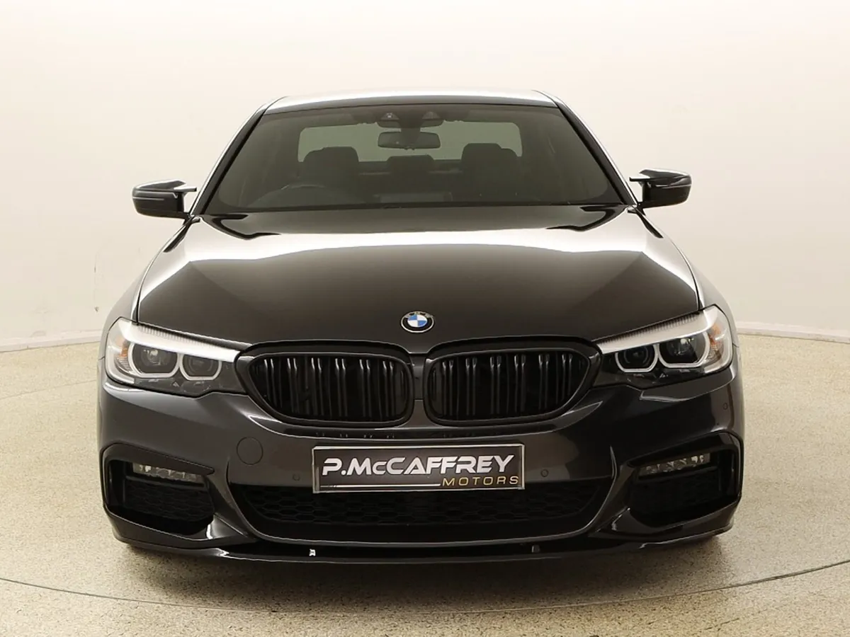 2018 BMW 520D M-SPORT 190 BHP G30 M-PERFORMANCE - Image 2