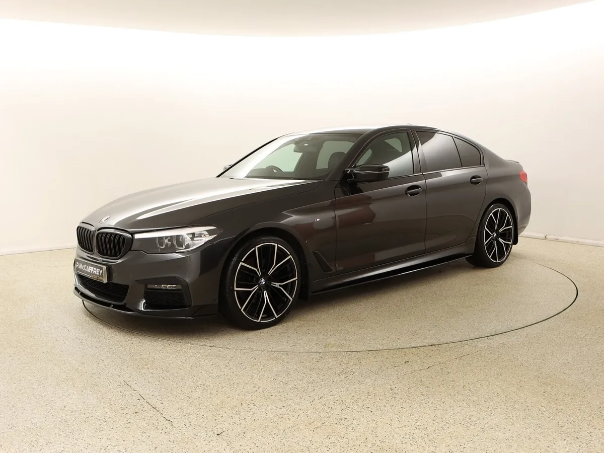 2018 BMW 520D M-SPORT 190 BHP G30 M-PERFORMANCE - Image 3