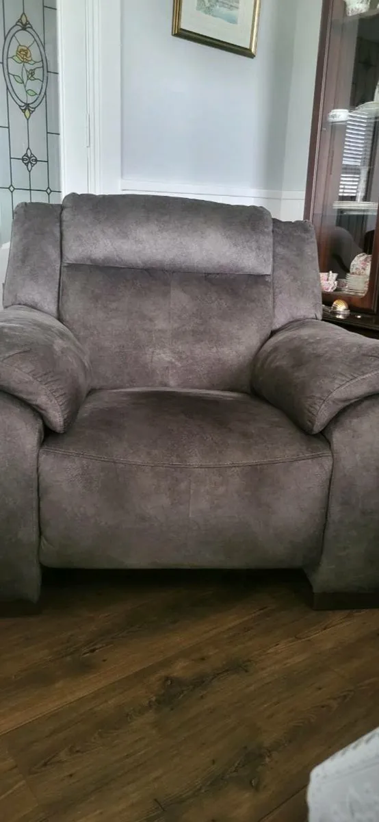 Furniture  - details in Description - Image 4