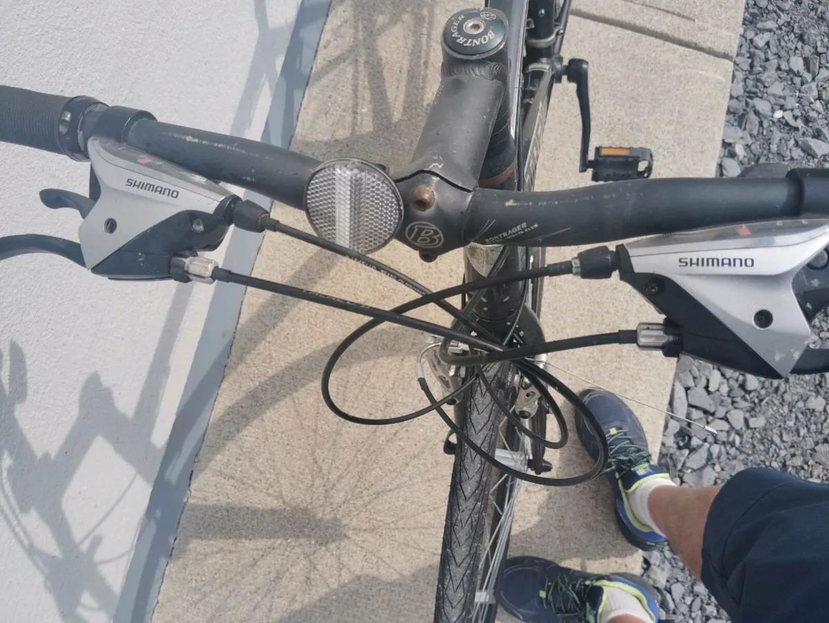 TREX HYBRID BIKE - Image 4