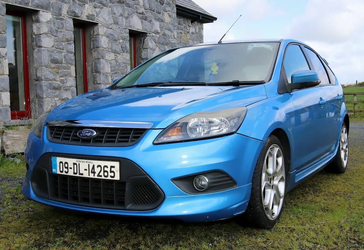 Ford Focus 2009 - Image 1