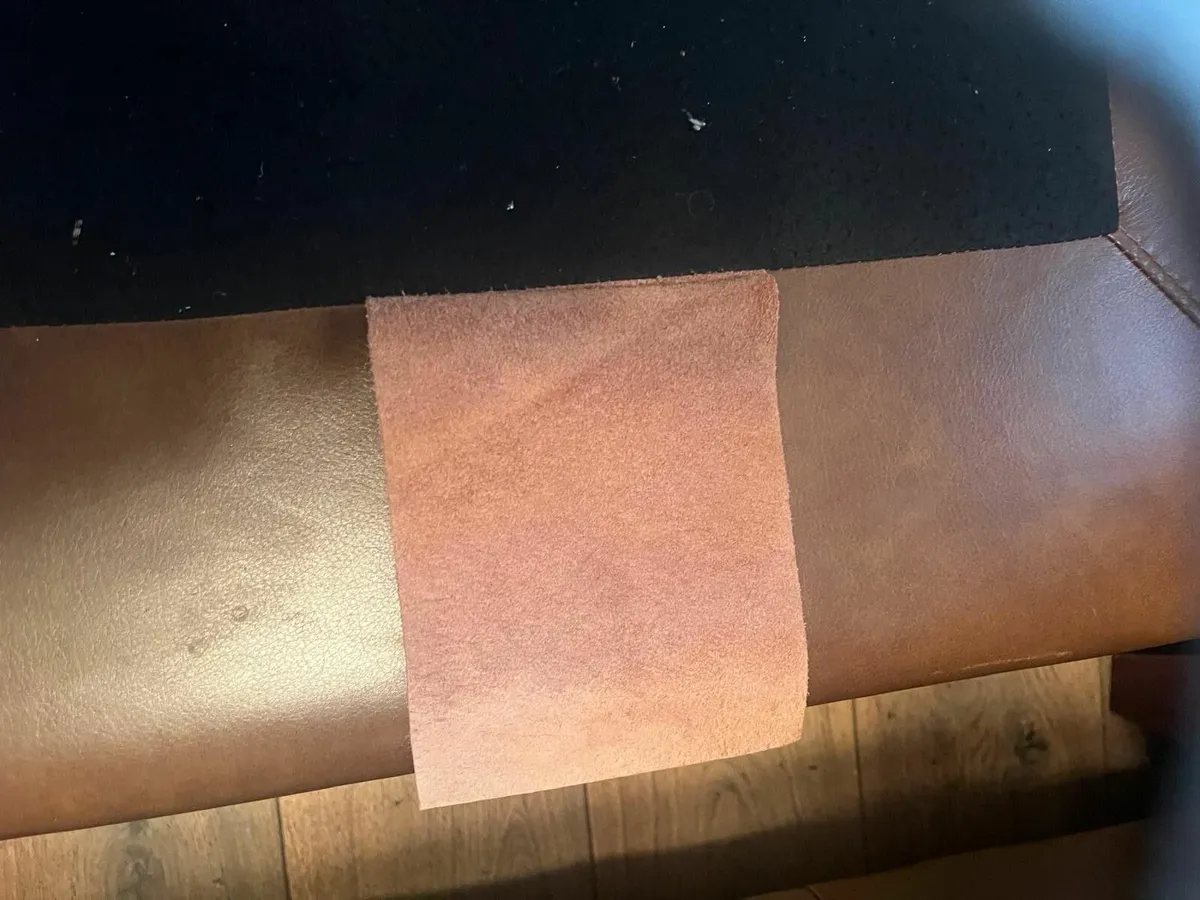 Leather corner couch - Image 4